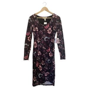 linen contrast dress Amara Contrast Stitch V-Neck Linen Mini Dress main image 0